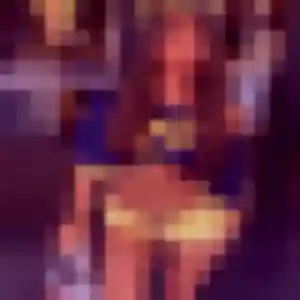 Samantha, 36 ans, disponible à Saint-Père-Marc-en-Poulet pour un plan cul