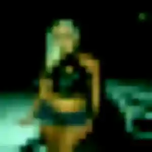 Judith, fille de 35 ans cherche plan cul à Saint-Pierre-Brouck