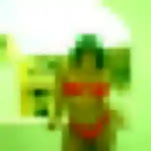 Photo sexy de Kenza, 31 ans à Saint-Pierre-du-Val - plan discret