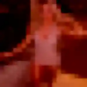 Berenice, 33 ans, en ligne à Saint-Pierre-en-Val pour un plan cul