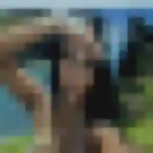 Découvre Aisha, 25 ans à Saint-Pierre-les-Étieux en privé