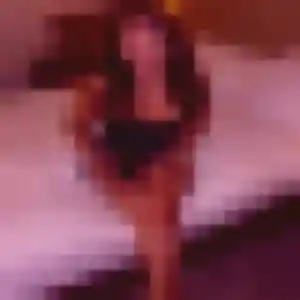 Photo exclusive de Capucine, 43 ans à Saint-Pierre-les-Étieux - plan discret