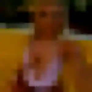 Photo de Janine à Saint-Pol-sur-Ternoise (22 ans) - plan cul anonyme