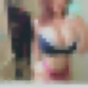 Rejoins Yasmine, 25 ans à Saint-Pons en privé