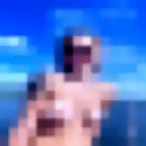 Découvre Caroline, 24 ans à Saint-Privat gratuitement