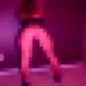 Sexy Amandine, 24 ans à Saint-Privat-des-Vieux - la contacter