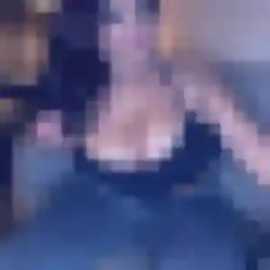 Lily, femme de 44 ans cherche plan cul à Saint-Quentin-de-Baron
