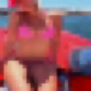 Jolie Marie-Therese, 33 ans à Saint-Quentin-la-Poterie - voir sa photo