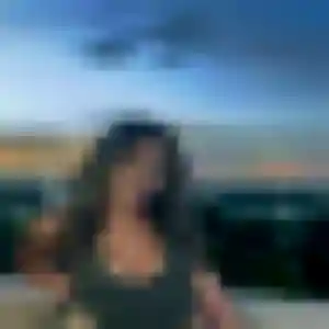 Colombe, 39 ans, connectée à Saint-Rémy pour un plan cul
