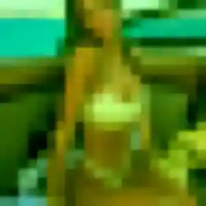 Therese, 23 ans, en ligne à Saint-Rémy pour une rencontre coquine