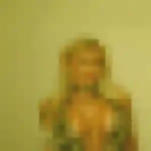 Daphne de Saint-Romain-de-Jalionas, 42 ans - plan cul sans lendemain