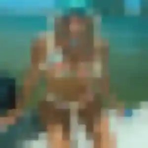 Mia (41 ans) à Saint-Servant attend une rencontre rapidement