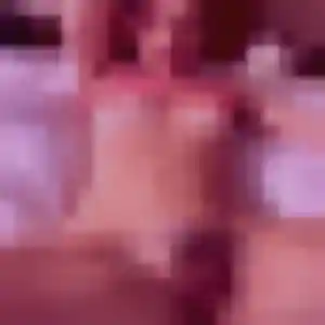 Colombe, 28 ans, dispo pour plan cul à Saint-Simon-de-Bordes