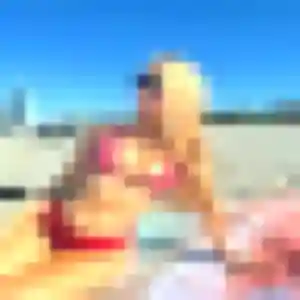 Kelly, fille de 27 ans cherche plan cul à Saint-Sornin