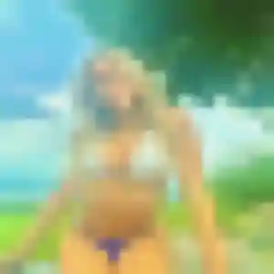Sandrine (24 ans) à Saint-Sulpice-Laurière cherche un plan cul ce soir