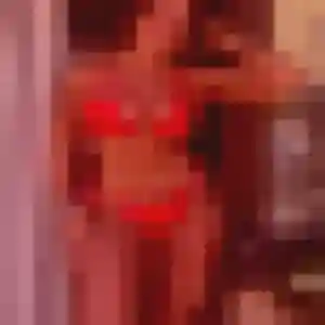 Marie-Ange, femme de 24 ans veut plan cul à Saint-Vaast-lès-Mello