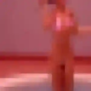 Photo de Kim à Saint-Vincent-Bragny (38 ans) - plan cul discret