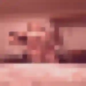 Photo sexy de Eugenie, 31 ans à Saint-Vincent-de-Barrès - plan discret
