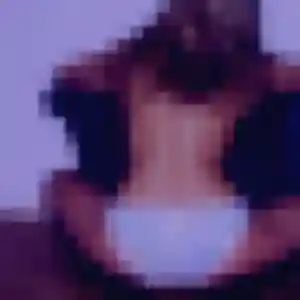 Photo privée de Amel, 27 ans à Sainte-Anastasie-sur-Issole - rencontre coquine