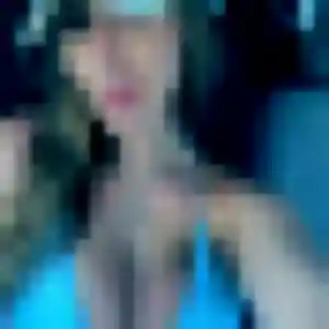 Anne-Charlotte (31 ans) à Sainte-Anne-sur-Vilaine cherche une rencontre rapidement