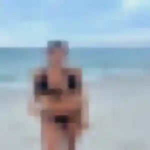 Photo privée de Adeline, 34 ans à Sainte-Croix-sur-Buchy - rencontre coquine