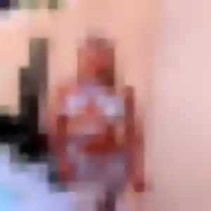 Photo de Francine à Sainte-Foy-d'Aigrefeuille (35 ans) - plan cul discret
