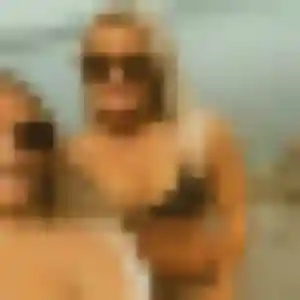 Photo de Iseult à Sainte-Gemme-la-Plaine (23 ans) - plan cul sans inscription