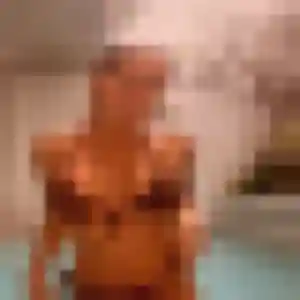 Photo de Nicole à Saivres (27 ans) - plan cul anonyme