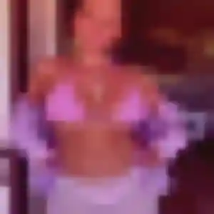 Profil de Amel à Sanary-sur-Mer (28 ans) - plan cul gratuit