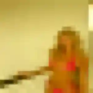 Clementine, 33 ans, dispo pour plan cul à Sanary-sur-Mer
