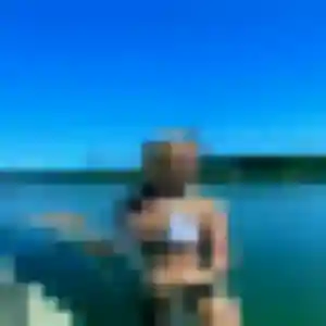 Photo de Alessandra à Santenay (28 ans) - plan cul discret