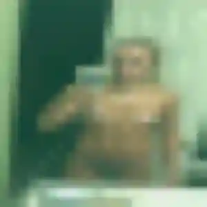 Marilou, 31 ans, en ligne à Sari-Solenzara pour un plan cul
