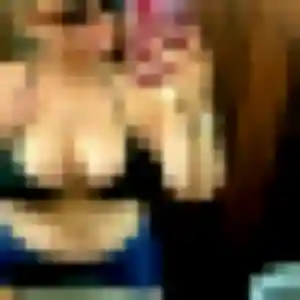 Contacte Joanne, 30 ans à Sassenage en privé