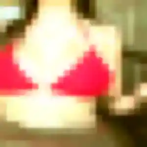 Photo de Eva à Saulnières (44 ans) - plan cul sans inscription