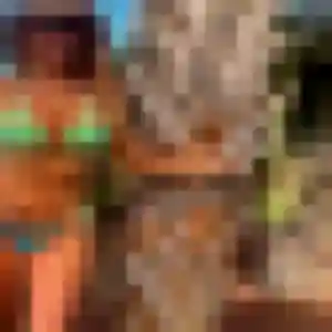 Rejoins Elena, 30 ans à Sauviat-sur-Vige en privé