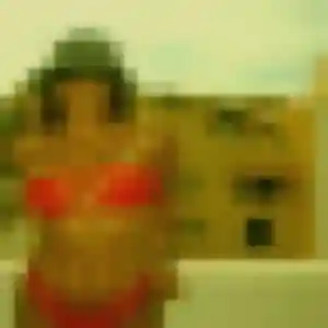 Sexy Henriette, 22 ans à Sauviat-sur-Vige - découvrir son profil