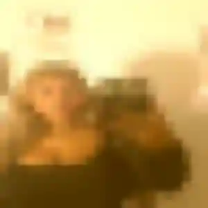 plan cul à Seloncourt : photo de Elvire, 27 ans - sans engagement