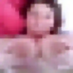 Kim, femme de 22 ans propose plan cul à Serbannes