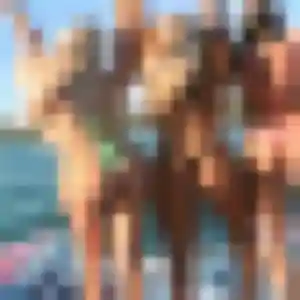 Flore, 24 ans, connectée à Sermaize-les-Bains pour une rencontre coquine