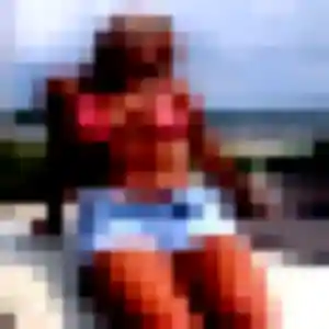 Charmante Elodie, 44 ans à Serves-sur-Rhône - voir sa photo