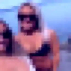 Olivia, 35 ans, dispo pour plan cul à Sevelinges