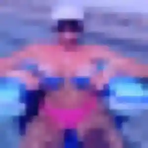 Sexy Nadia, 40 ans à Siros - voir sa photo