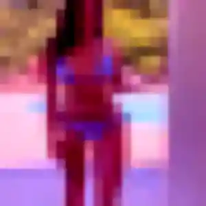 Bettina, 32 ans, dispo pour plan cul à Sixt-Fer-à-Cheval