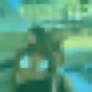 Ursula, 30 ans, connectée à Solaize pour une rencontre coquine