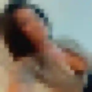 Clara, femme de 43 ans propose plan cul à Sommery