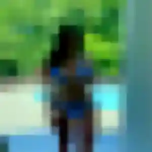 Sexy Urielle, 34 ans à Souvigné - voir sa photo
