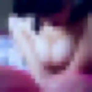 Vicky, 25 ans, dispo pour plan cul à Souzay-Champigny