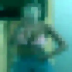 Contacte Fabienne, 24 ans à Soyons en privé