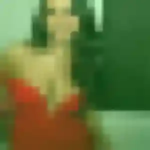 Découvre Suzanne, 29 ans à Sucé-sur-Erdre en privé
