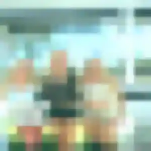 Photo de Giulia à Targon (24 ans) - plan cul discret